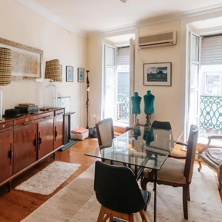 Apartment Vintage Downtown Av Da Liberdade Flat *