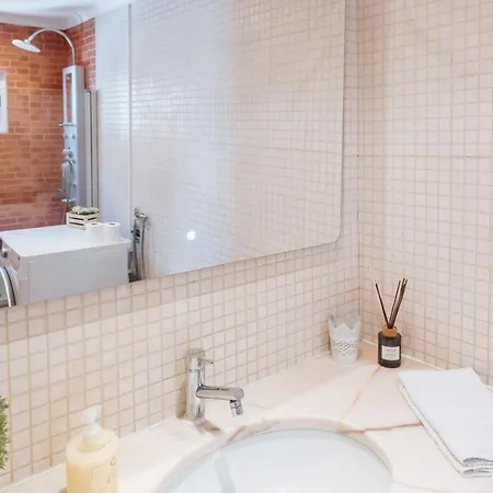 Vintage Downtown Av Da Liberdade Flat *